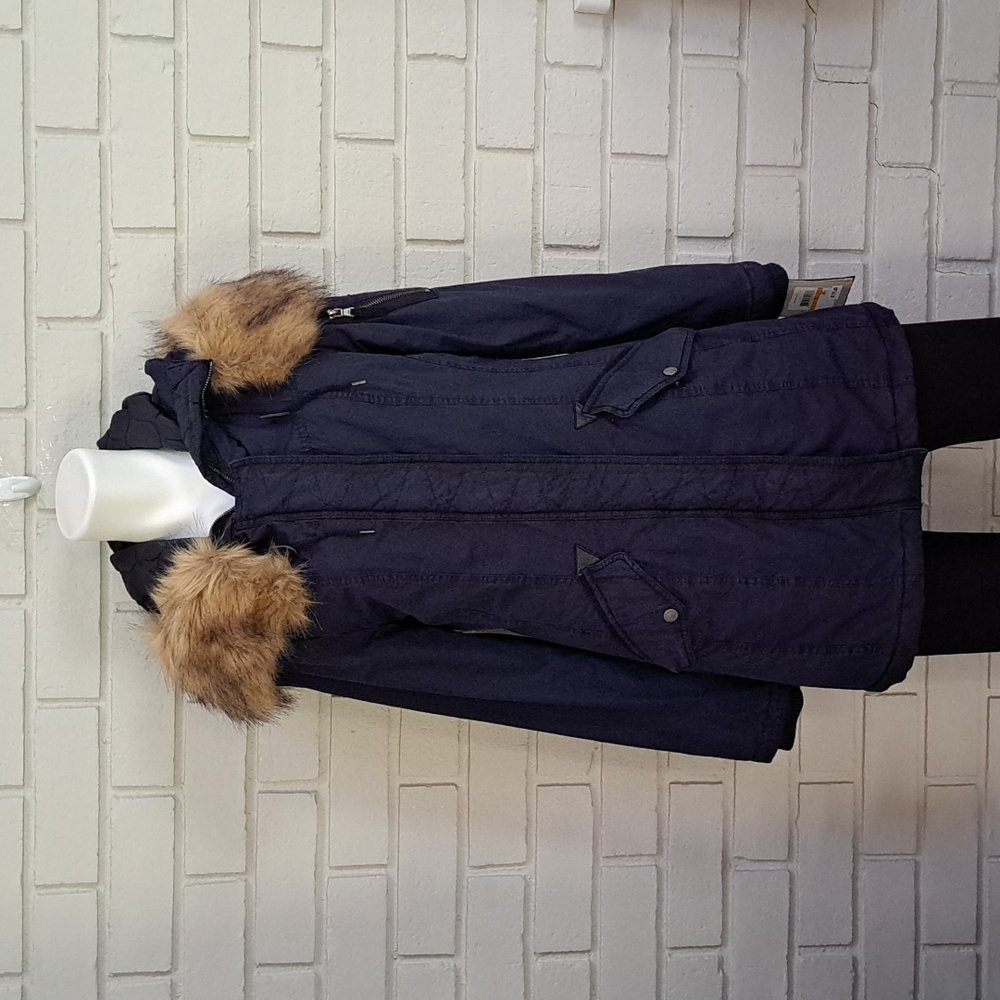 Bass Dark Blue/Black Trim Quilted Fuzzy Hood Coat. Size Small NWT